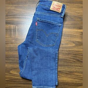 Women’s Levi’s 721 High Rise Skinny Ankle, Size 29. Great Jean!